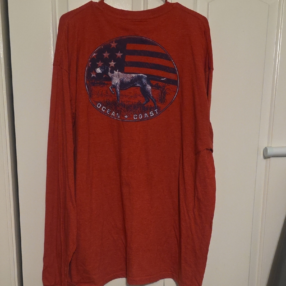 Ocean + Coast Men's Long Sleeve Tee in Red